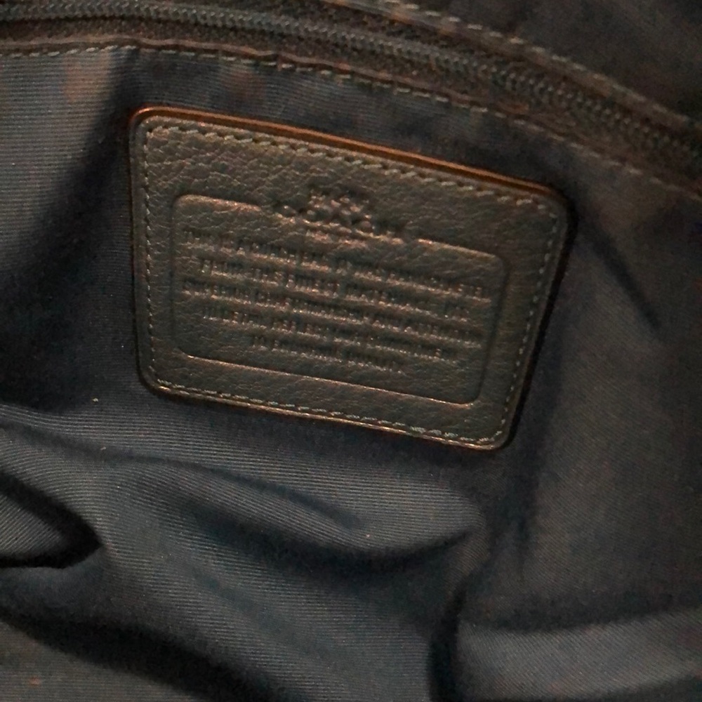 Purse - Picture 2 of 3